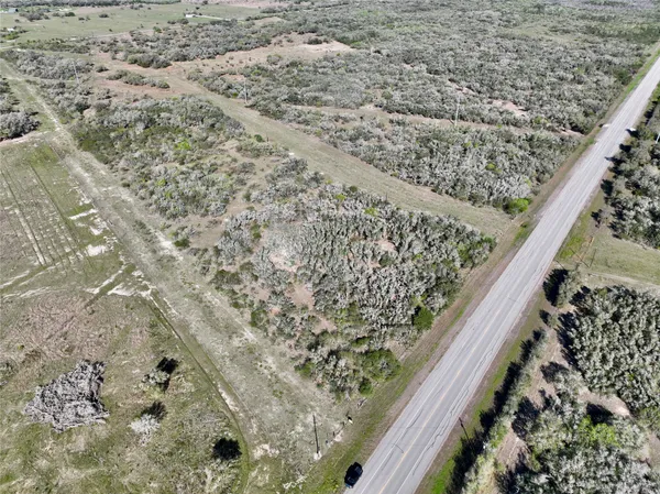$150,000 | 183 Highway 183, Refugio, TX 78377