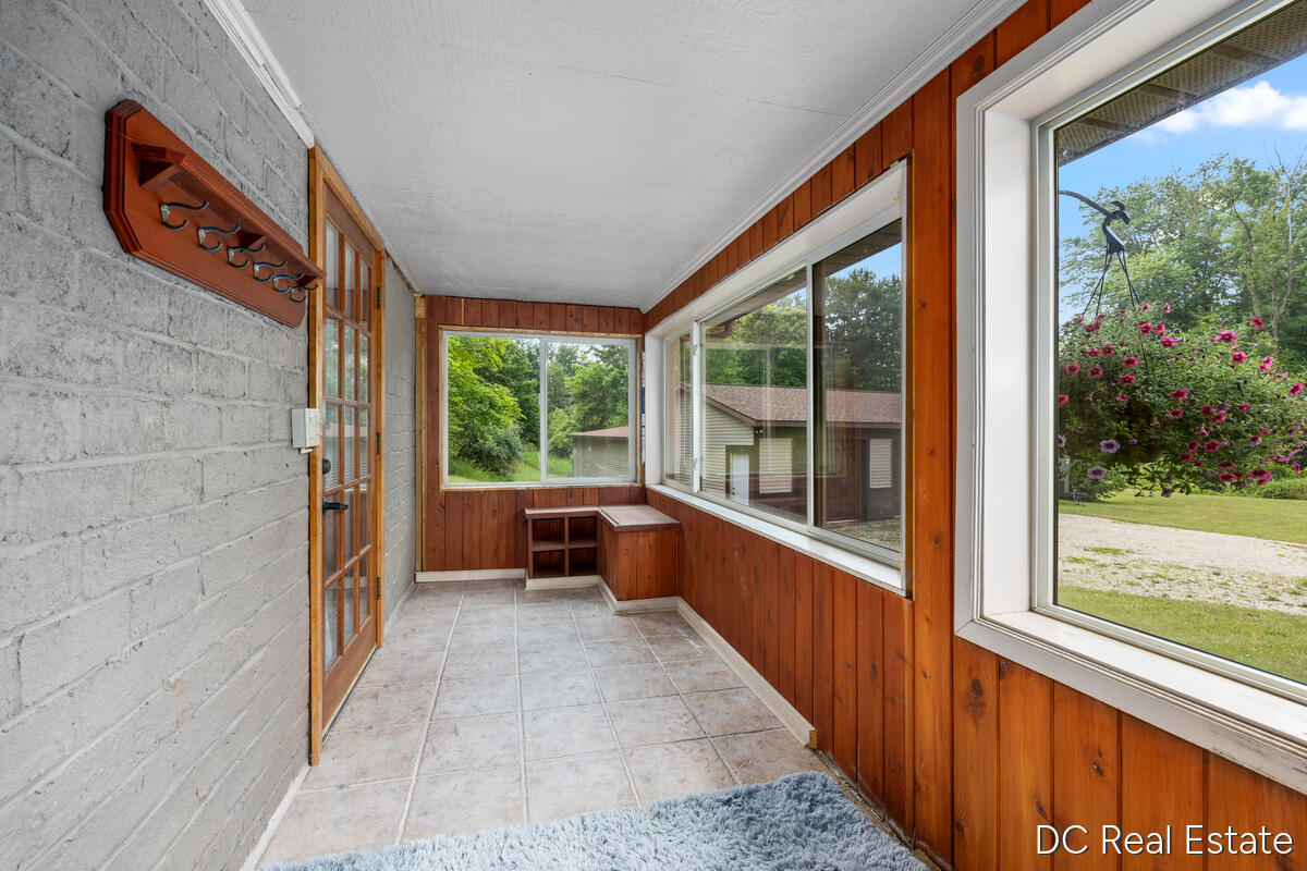 15721 West Almy Road Howard City, MI 49329 - Photo 24 of 35 15721-W-Almy_026