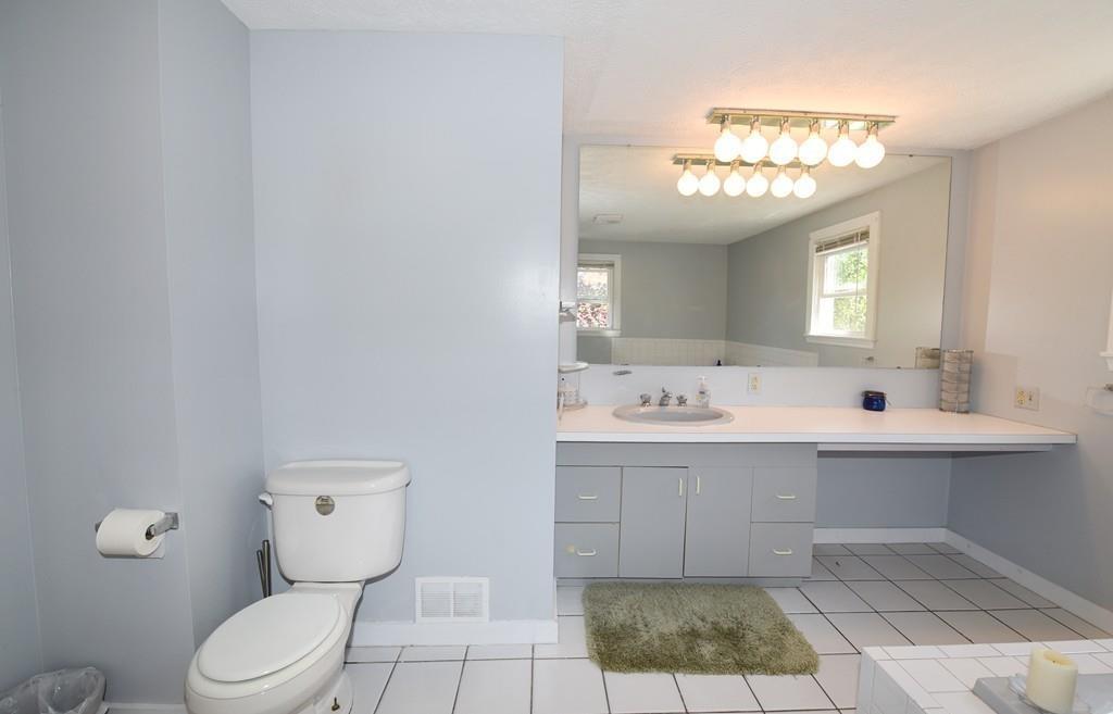 30 Manatee Road Weymouth, MA 02189 - Photo 19 of 31