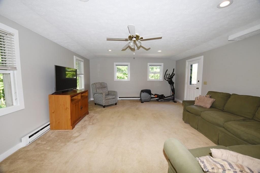 30 Manatee Road Weymouth, MA 02189 - Photo 9 of 31