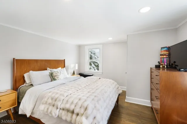 $3,800 | 11 Longview Trail East, Denville, NJ 07834