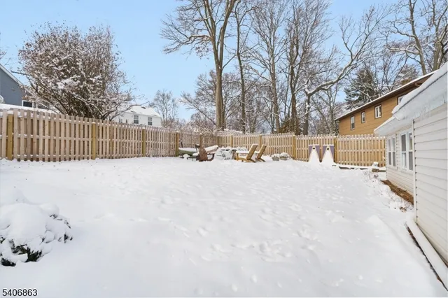 $3,800 | 11 Longview Trail East, Denville, NJ 07834