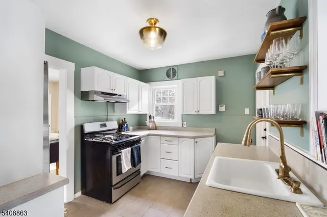 $3,800 | 11 Longview Trail East, Denville, NJ 07834