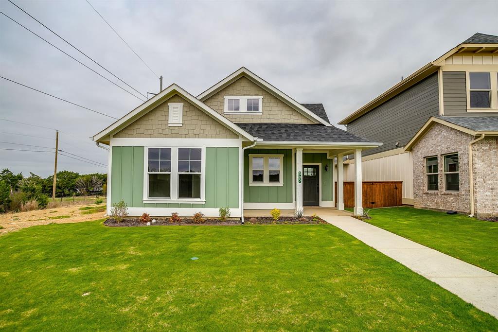 302 Red Bird Ridge Granbury, TX 76049 - Photo 1 of 26