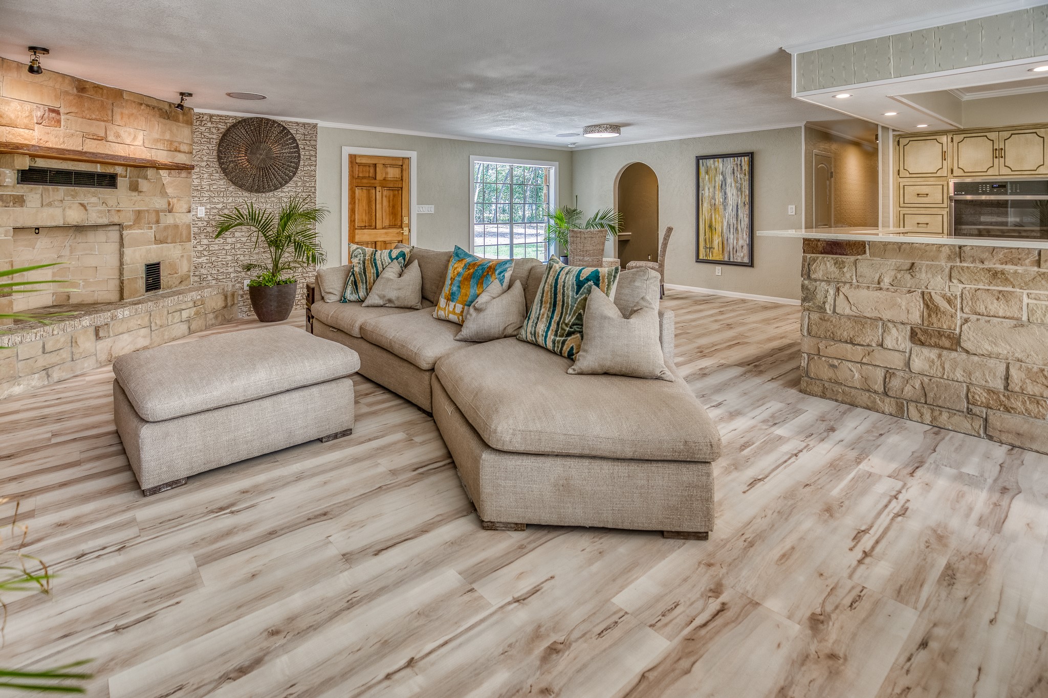 5504 Hillside Lane Brenham, TX 77833 - Photo 13 of 47 a living room with furniture and a fireplace