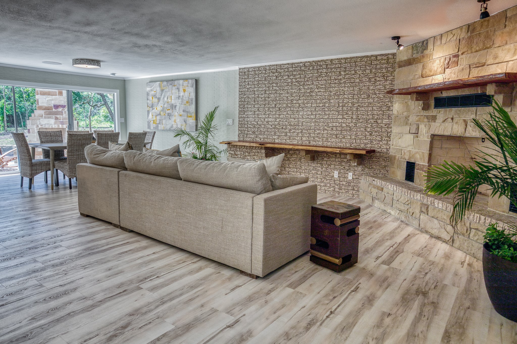 5504 Hillside Lane Brenham, TX 77833 - Photo 24 of 47 a living room with furniture and a fireplace
