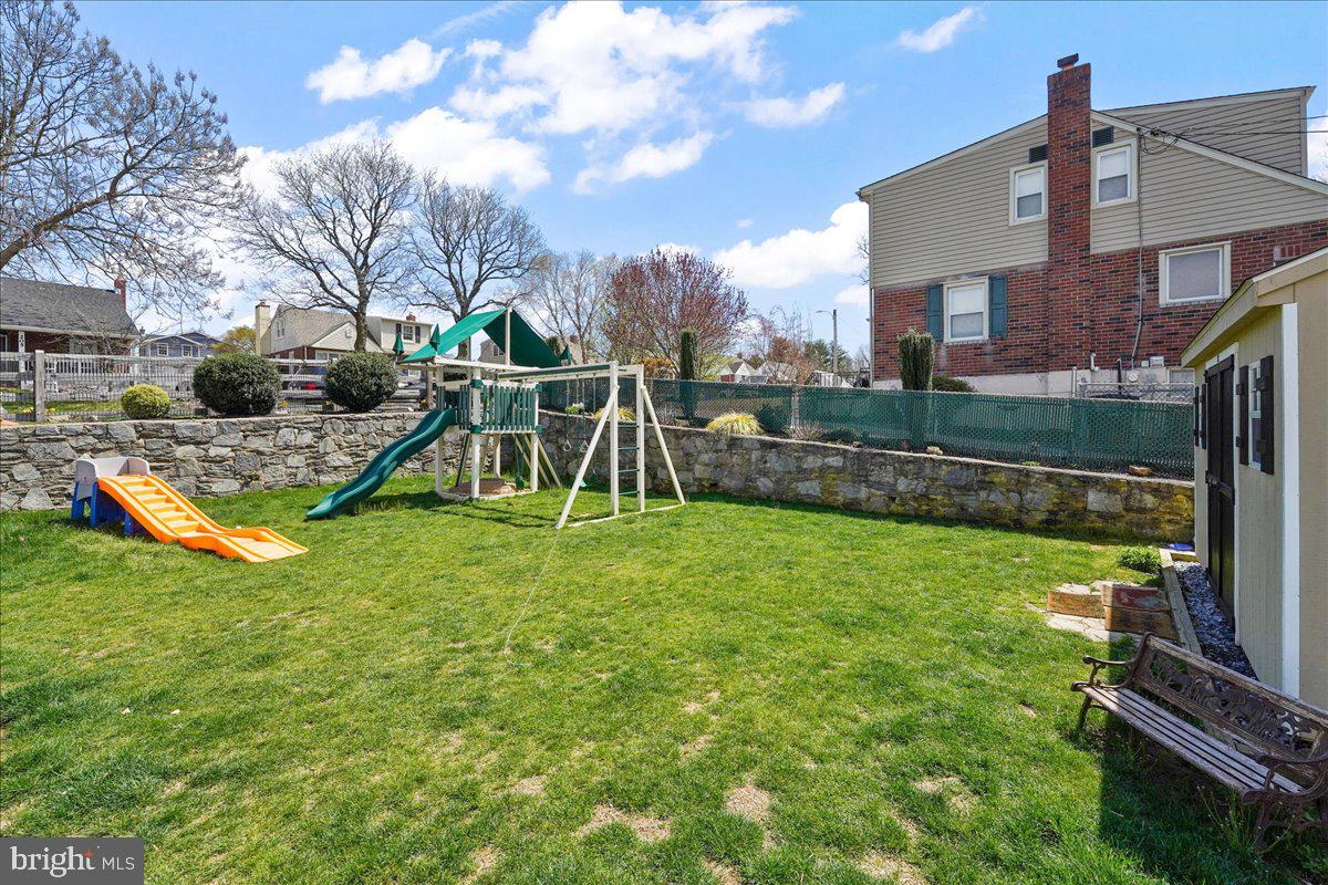 401 Paddock Road Havertown, PA 19083 - Photo 33 of 38 Fully fenced yard