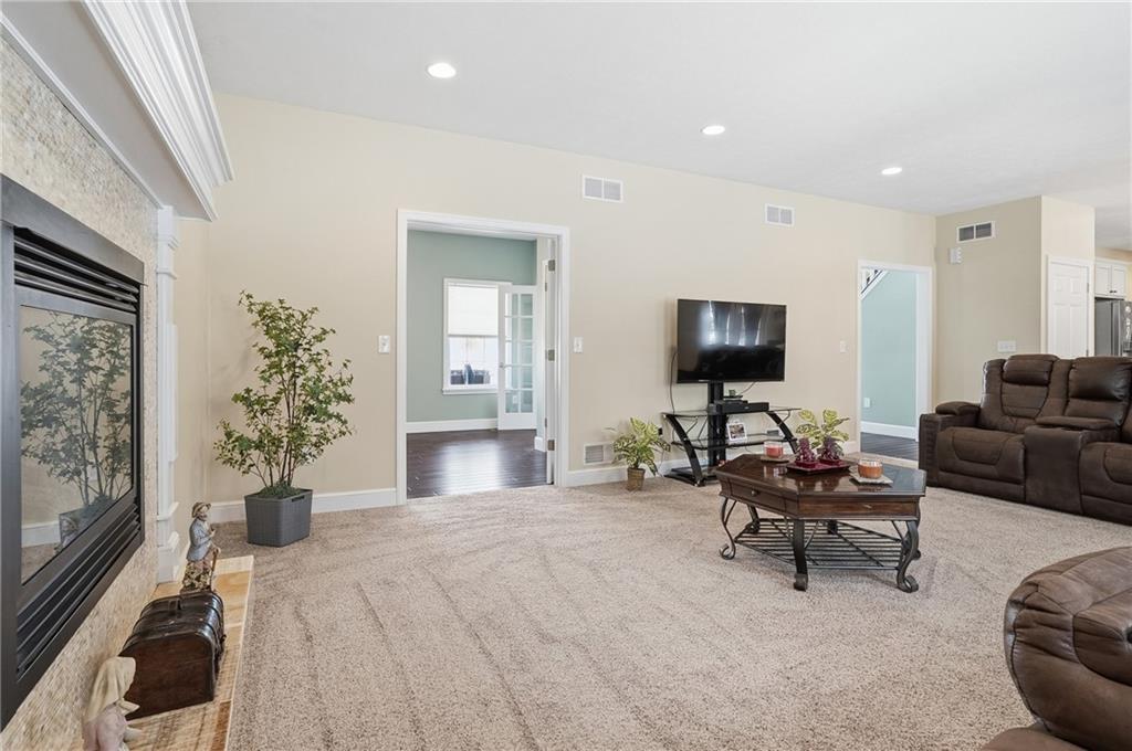 100 Mary Street Monaca, PA 15061 - Photo 24 of 49