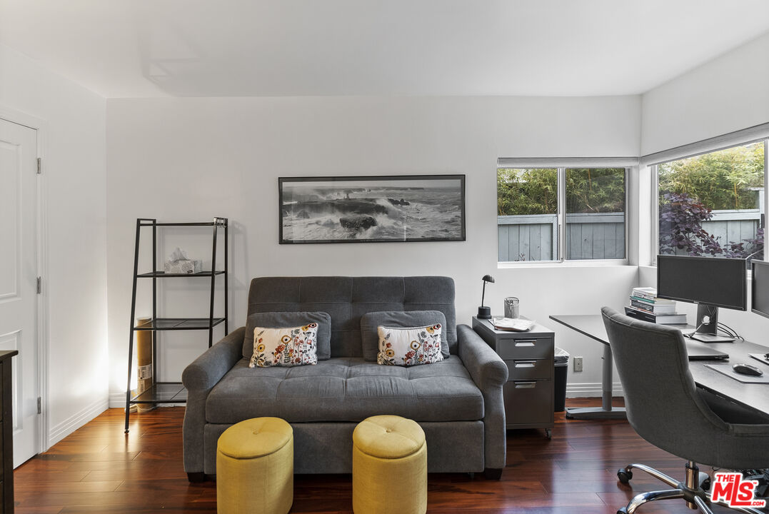 8234 Rees Street Playa del Rey, CA 90293 - Photo 16 of 52 Gallery Image 16