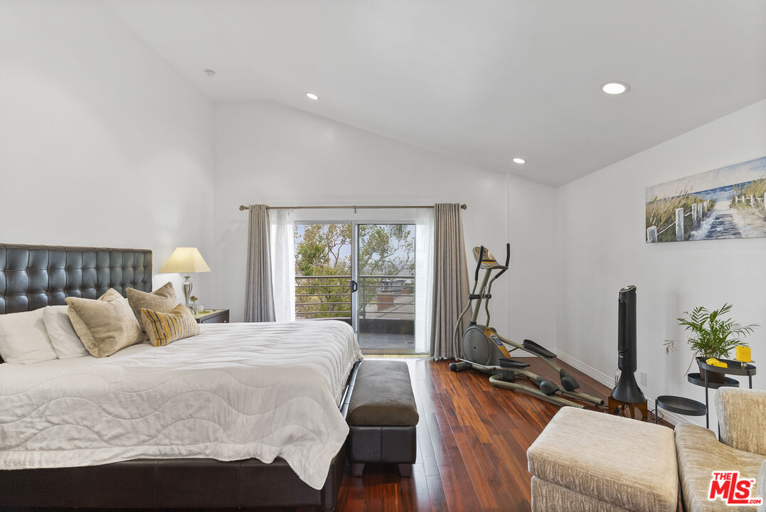 8234 Rees Street Playa del Rey, CA 90293 - Photo 20 of 52 Gallery Image 20