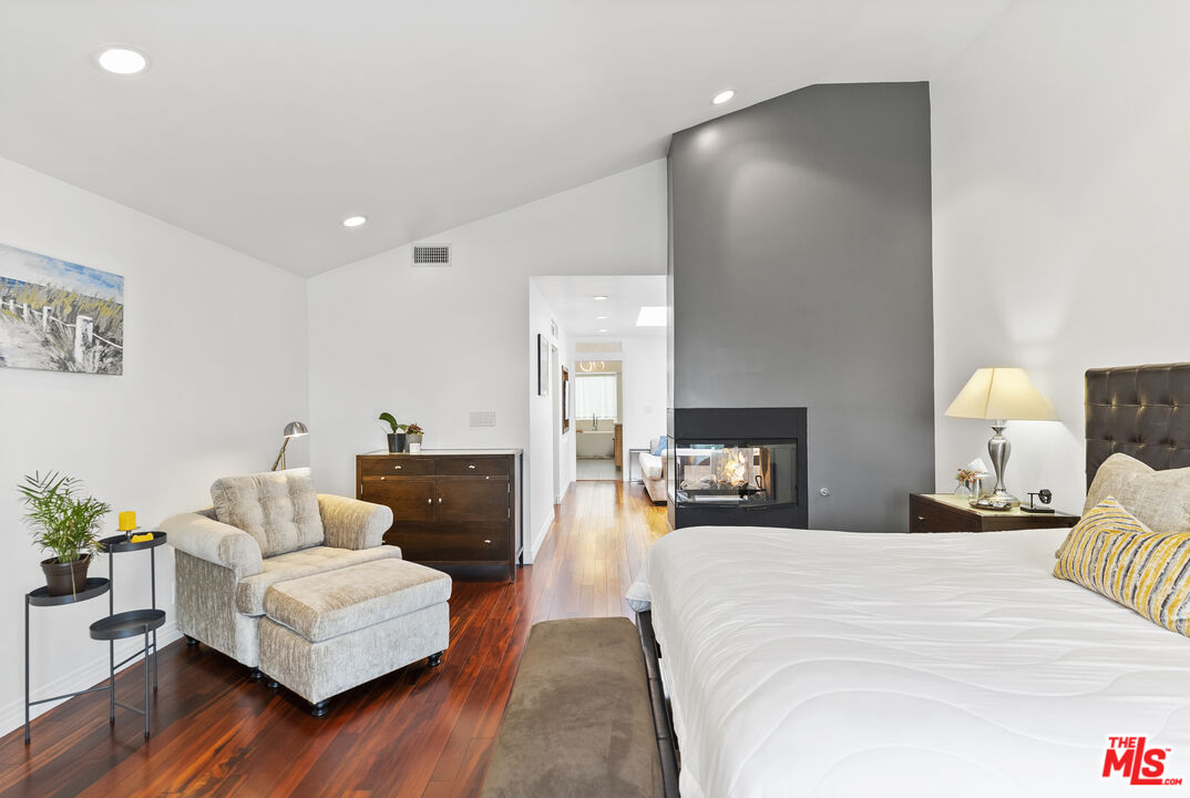 8234 Rees Street Playa del Rey, CA 90293 - Photo 21 of 52 Gallery Image 21
