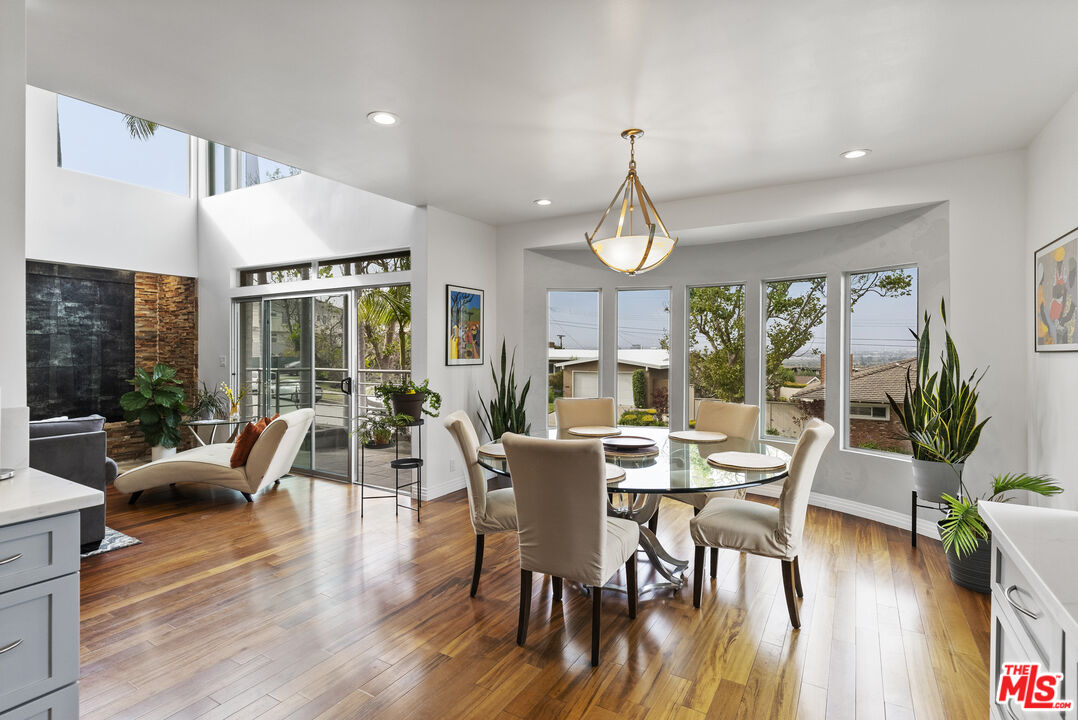 8234 Rees Street Playa del Rey, CA 90293 - Photo 3 of 52 Gallery Image 3