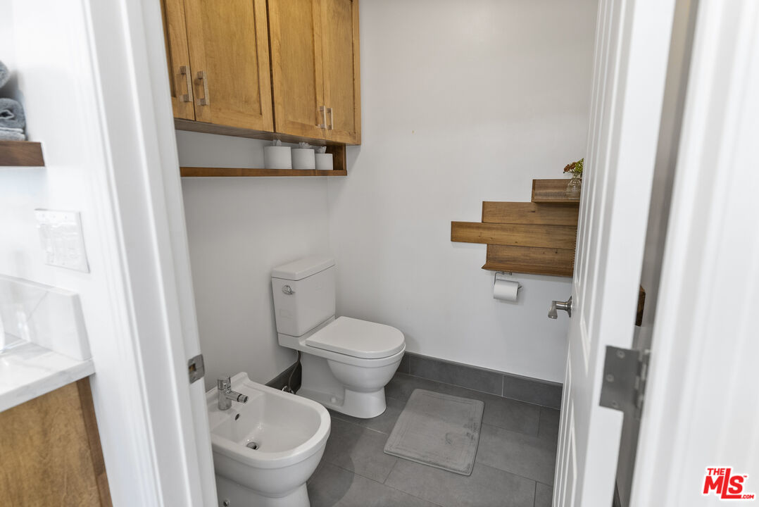 8234 Rees Street Playa del Rey, CA 90293 - Photo 31 of 52 Gallery Image 31