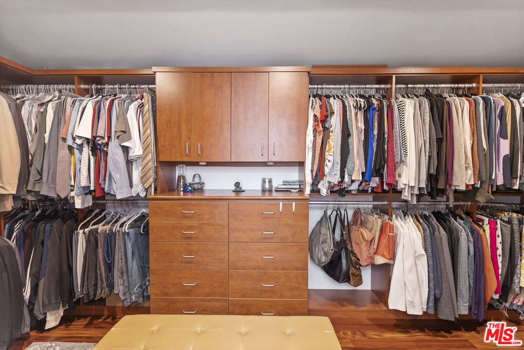 8234 Rees Street Playa del Rey, CA 90293 - Photo 32 of 52 Gallery Image 32