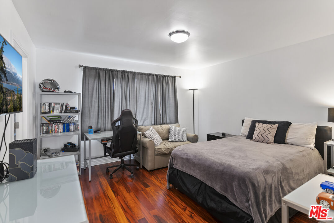 8234 Rees Street Playa del Rey, CA 90293 - Photo 33 of 52 Gallery Image 33