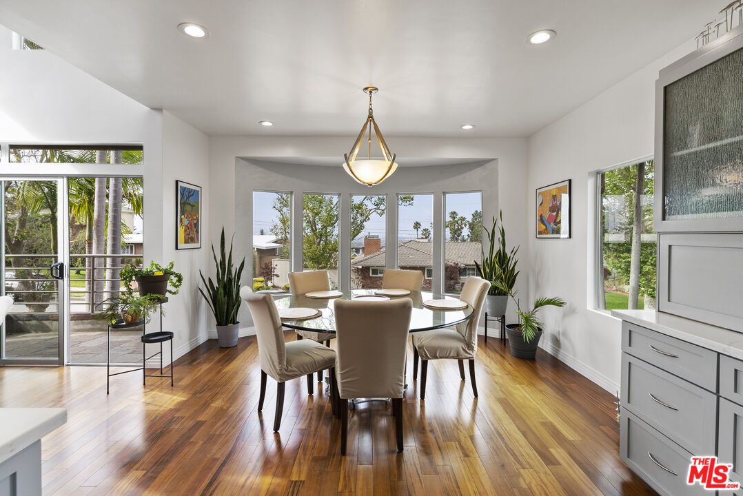 8234 Rees Street Playa del Rey, CA 90293 - Photo 8 of 52 Gallery Image 8