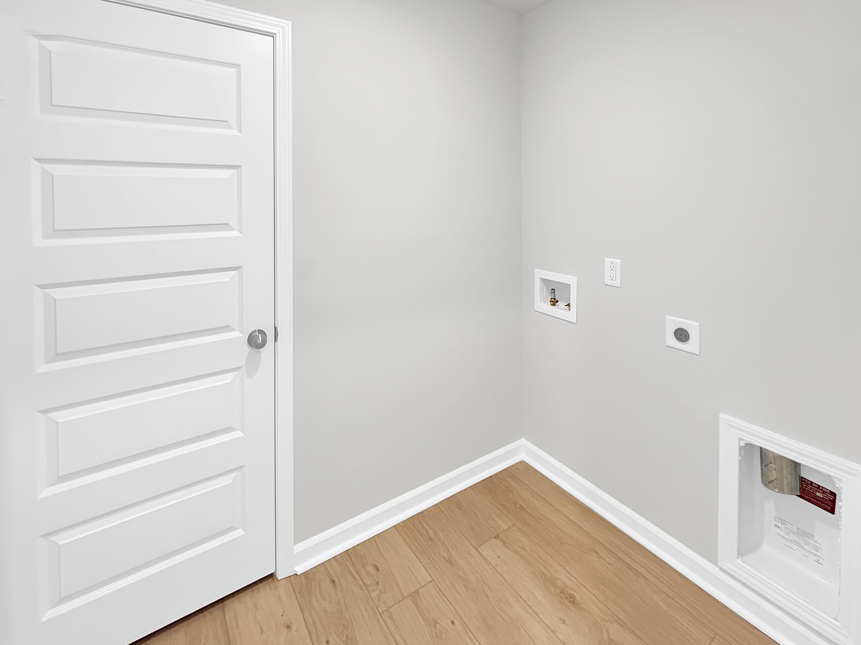 639 Culpepper Street Summerville, SC 29486 - Photo 12 of 28 9f8379df1cbd08ff743f3c986721ebd94cdf645f