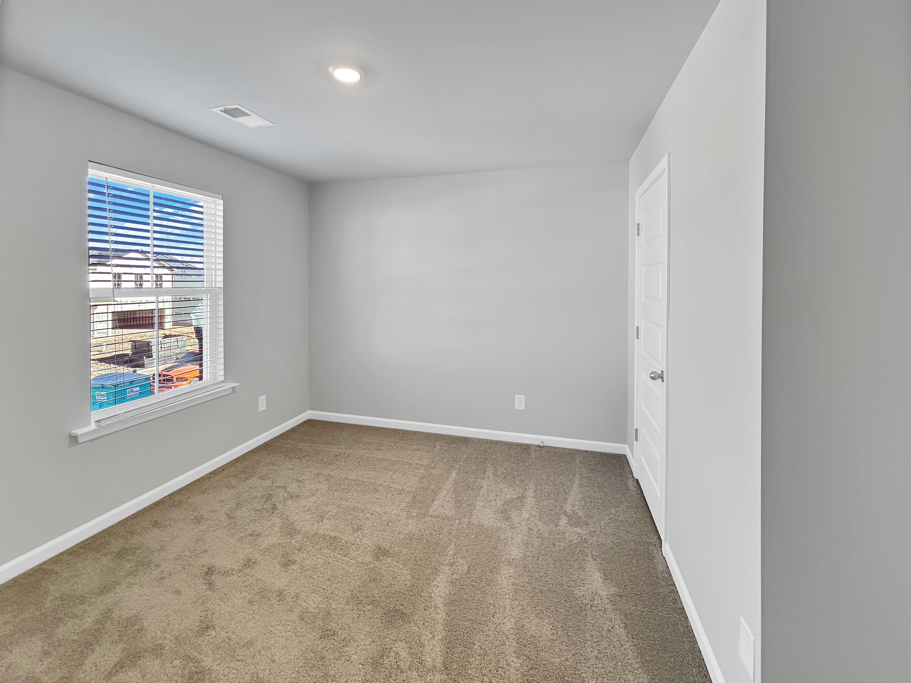 639 Culpepper Street Summerville, SC 29486 - Photo 19 of 28 fb901d568e70f6e9008c3a1a93ae3553bfc94ecd