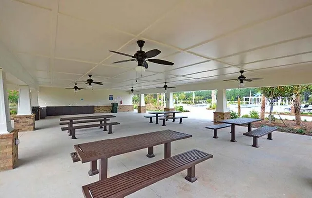 $2,500 | 639 Culpepper Street, Summerville, SC 29486