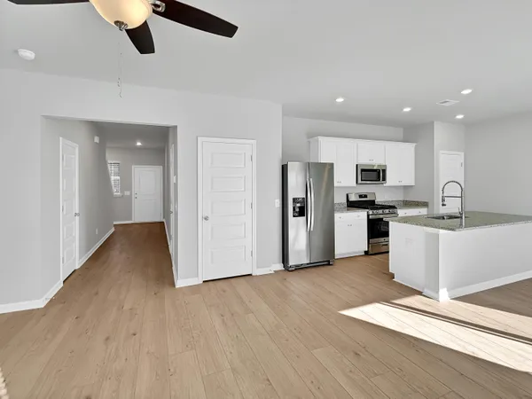 $2,400 | 639 Culpepper Street, Summerville, SC 29486