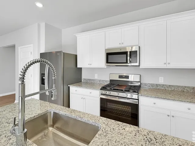 $2,500 | 639 Culpepper Street, Summerville, SC 29486