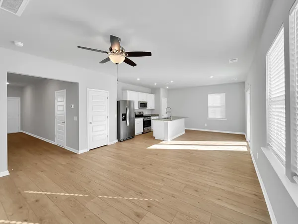 $2,400 | 639 Culpepper Street, Summerville, SC 29486