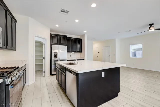 $2,475 | 7053 Noah Raven Street, North Las Vegas, NV 89084