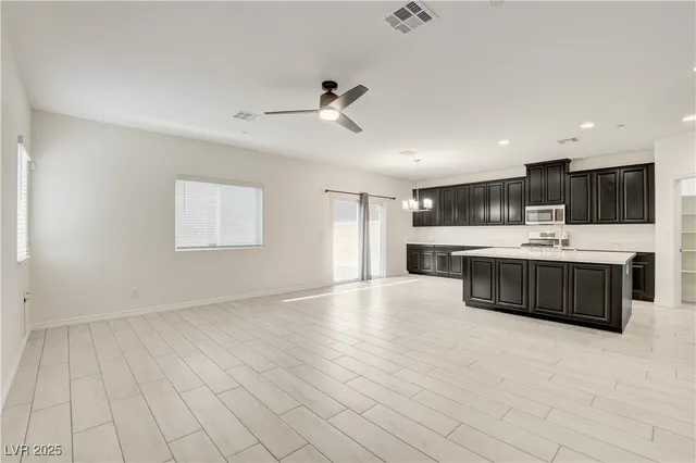 $2,475 | 7053 Noah Raven Street, North Las Vegas, NV 89084