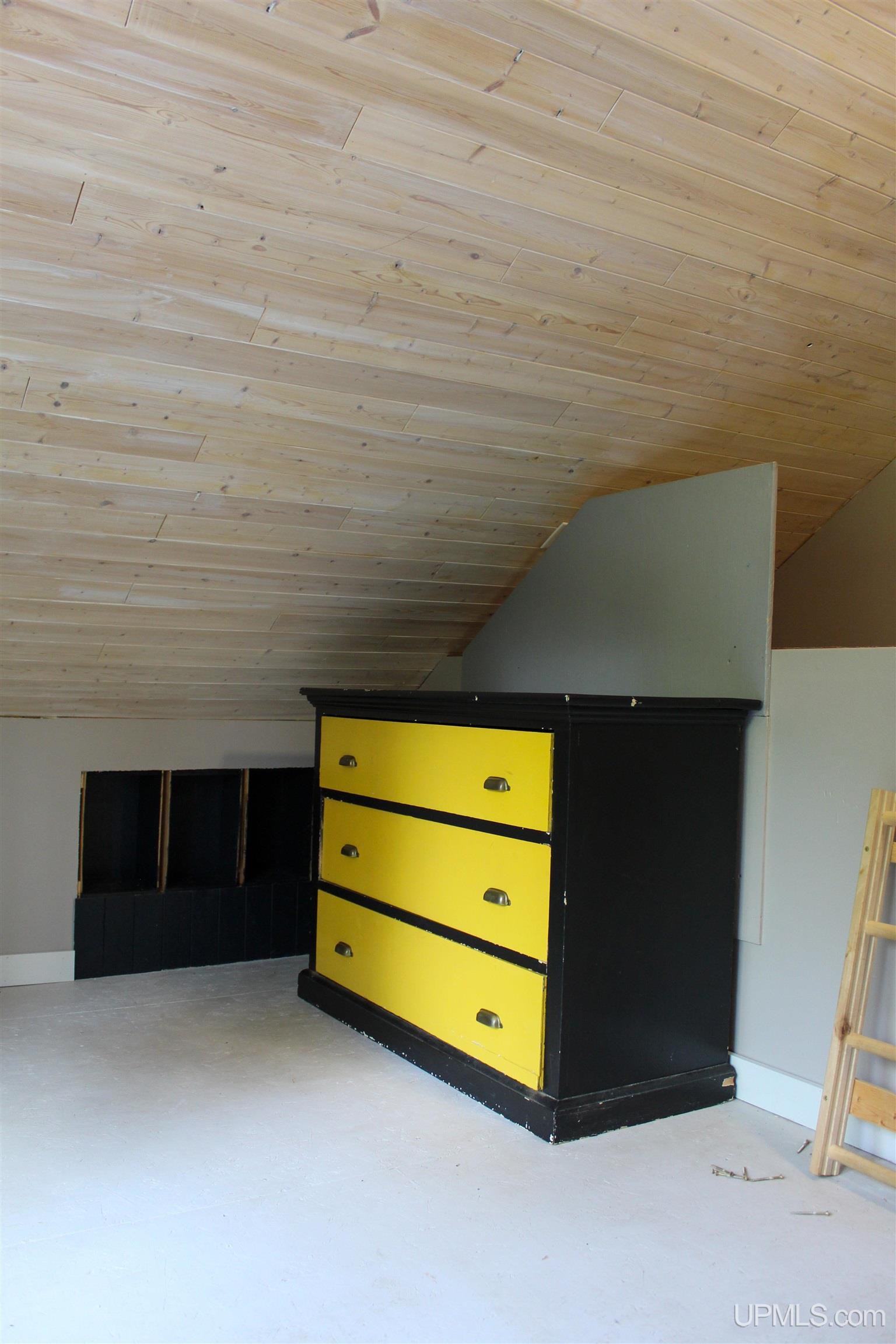 26141 Portage Entry Road Chassell, MI 49916 - Photo 15 of 98 Gallery Image 15