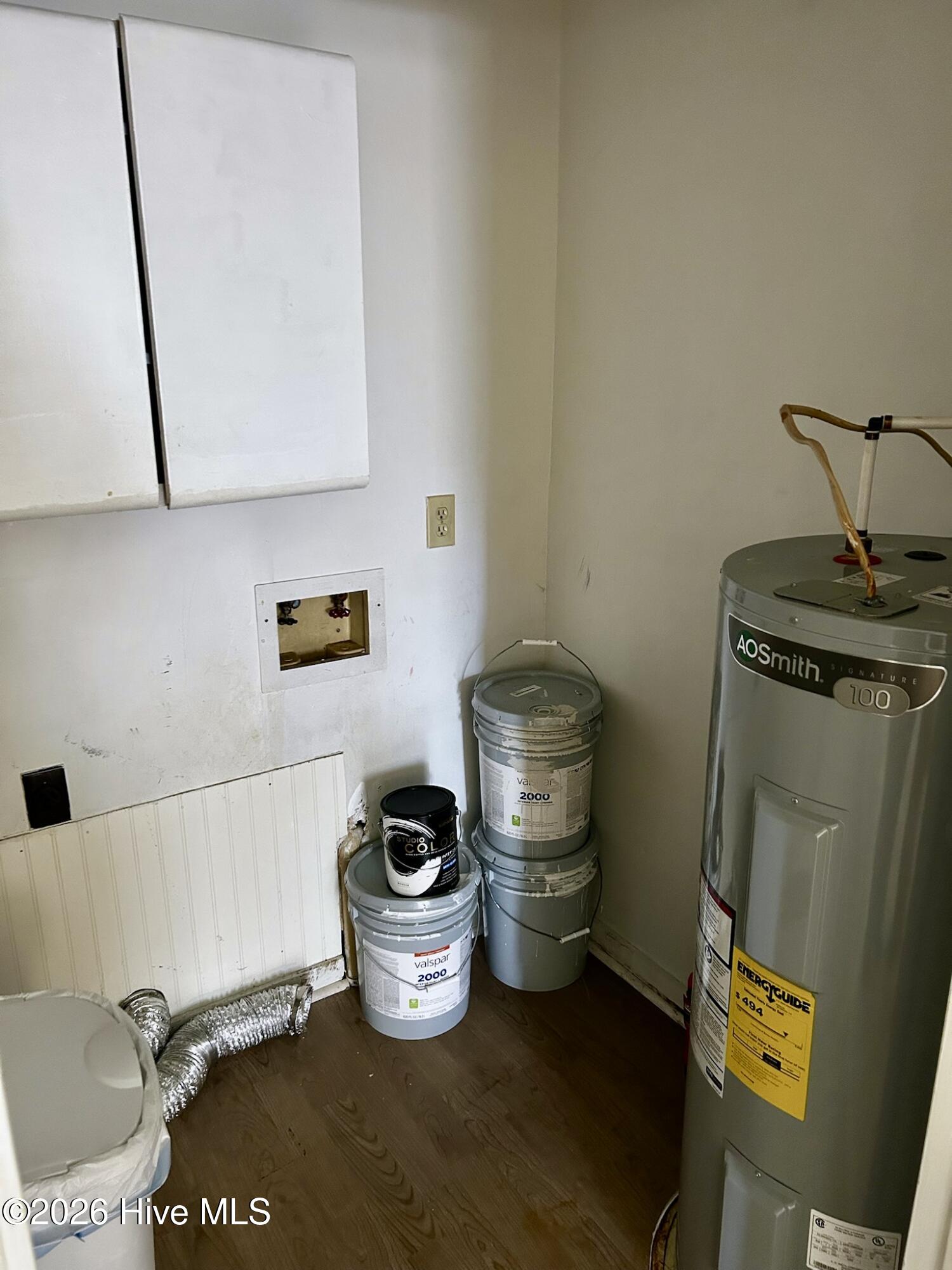 408 Vance Street Rockingham, NC 28379 - Photo 5 of 19 laundry