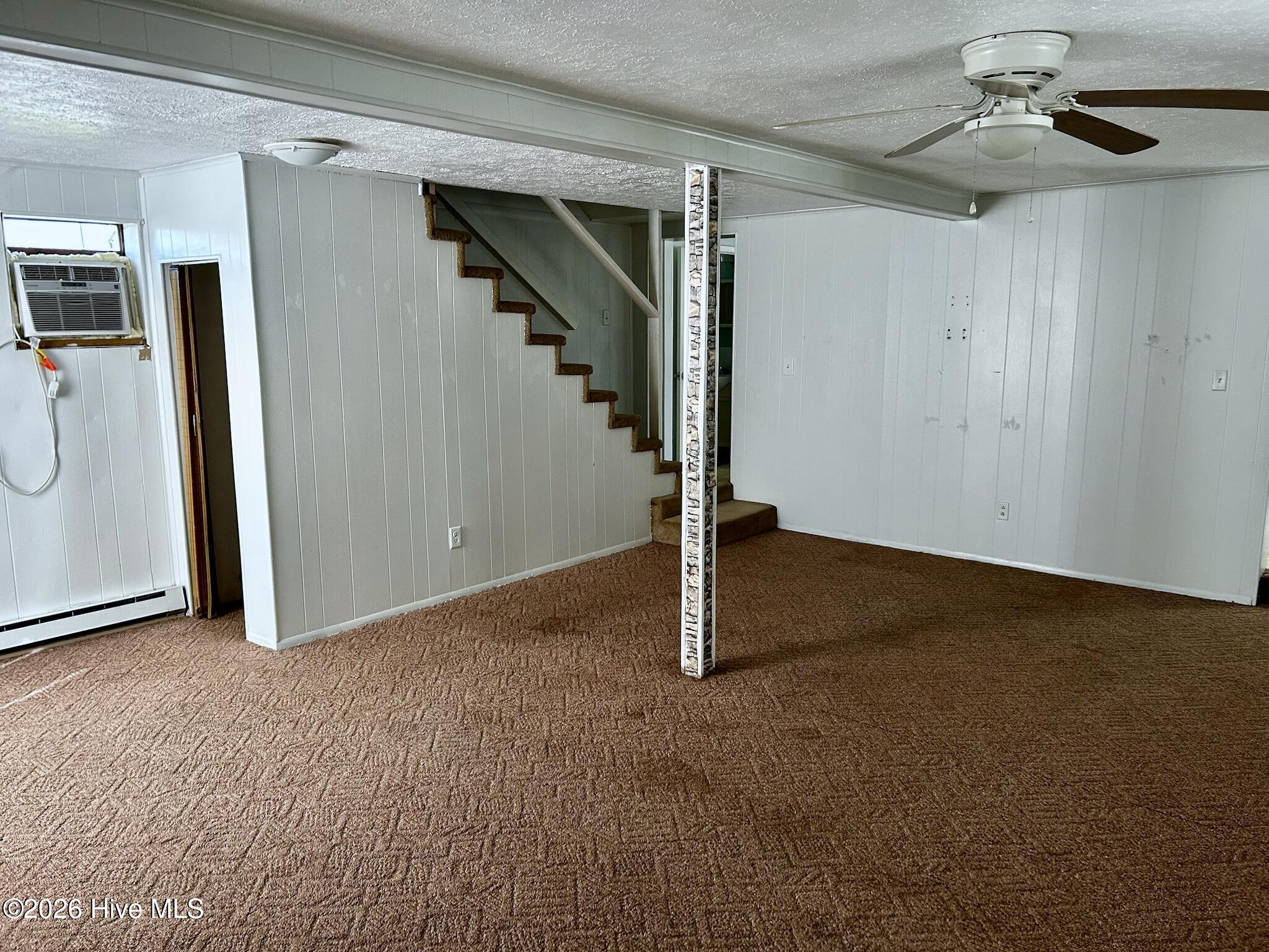 408 Vance Street Rockingham, NC 28379 - Photo 8 of 19 family room