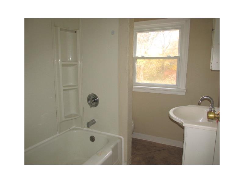 119 Birch Street Spring Church, PA 15686 - Photo 7 of 13 Full Bath.