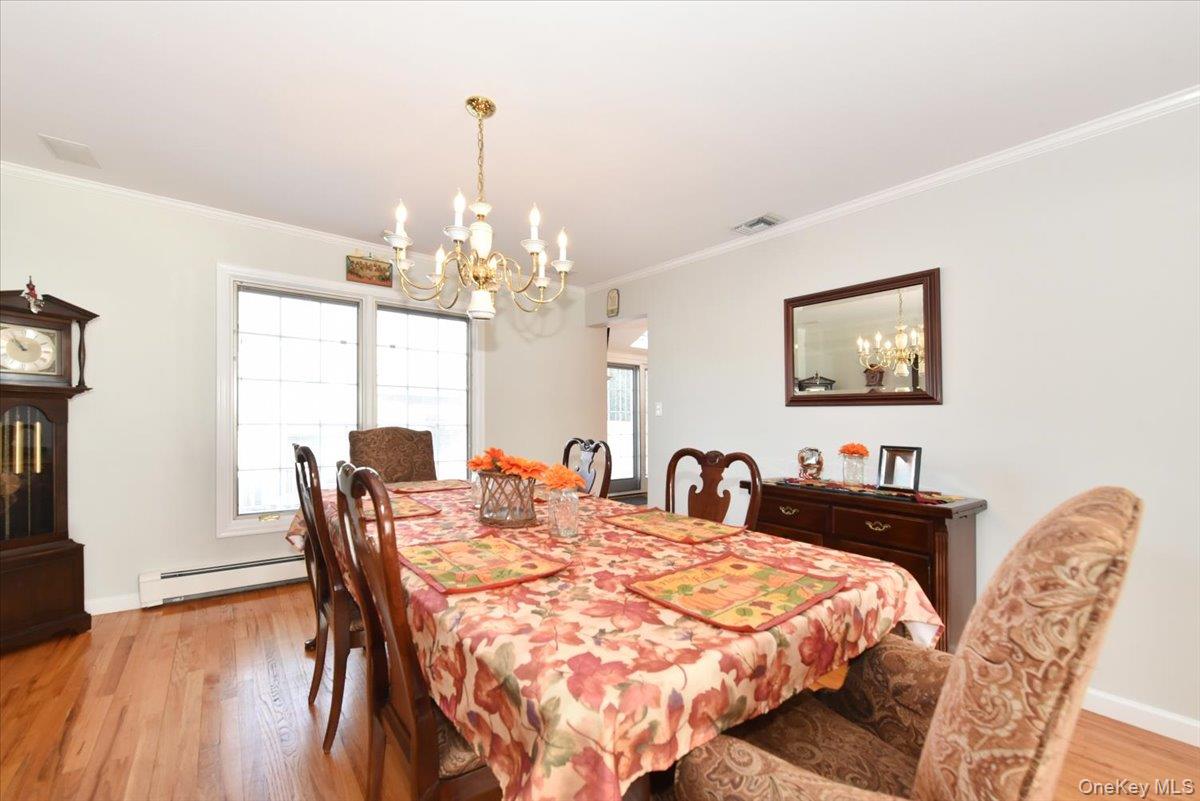 72 Narwood Road Massapequa, NY 11758 - Photo 11 of 43