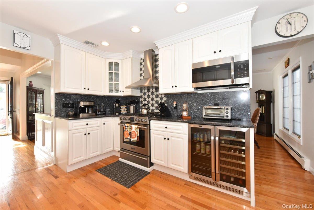 72 Narwood Road Massapequa, NY 11758 - Photo 12 of 43