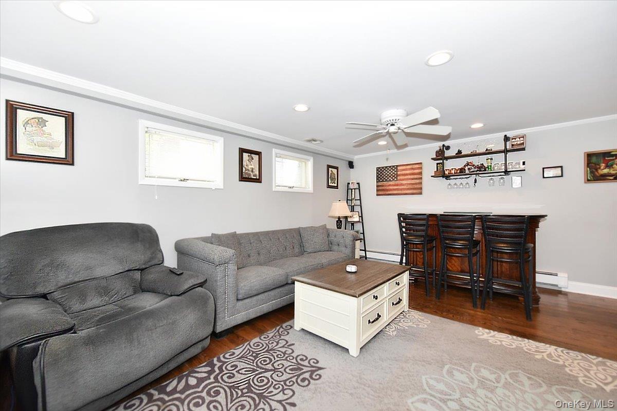 72 Narwood Road Massapequa, NY 11758 - Photo 18 of 43