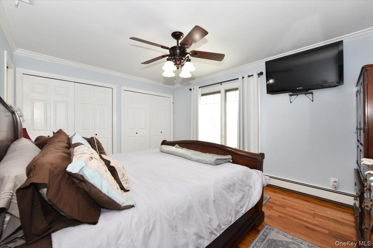 72 Narwood Road Massapequa, NY 11758 - Photo 20 of 43