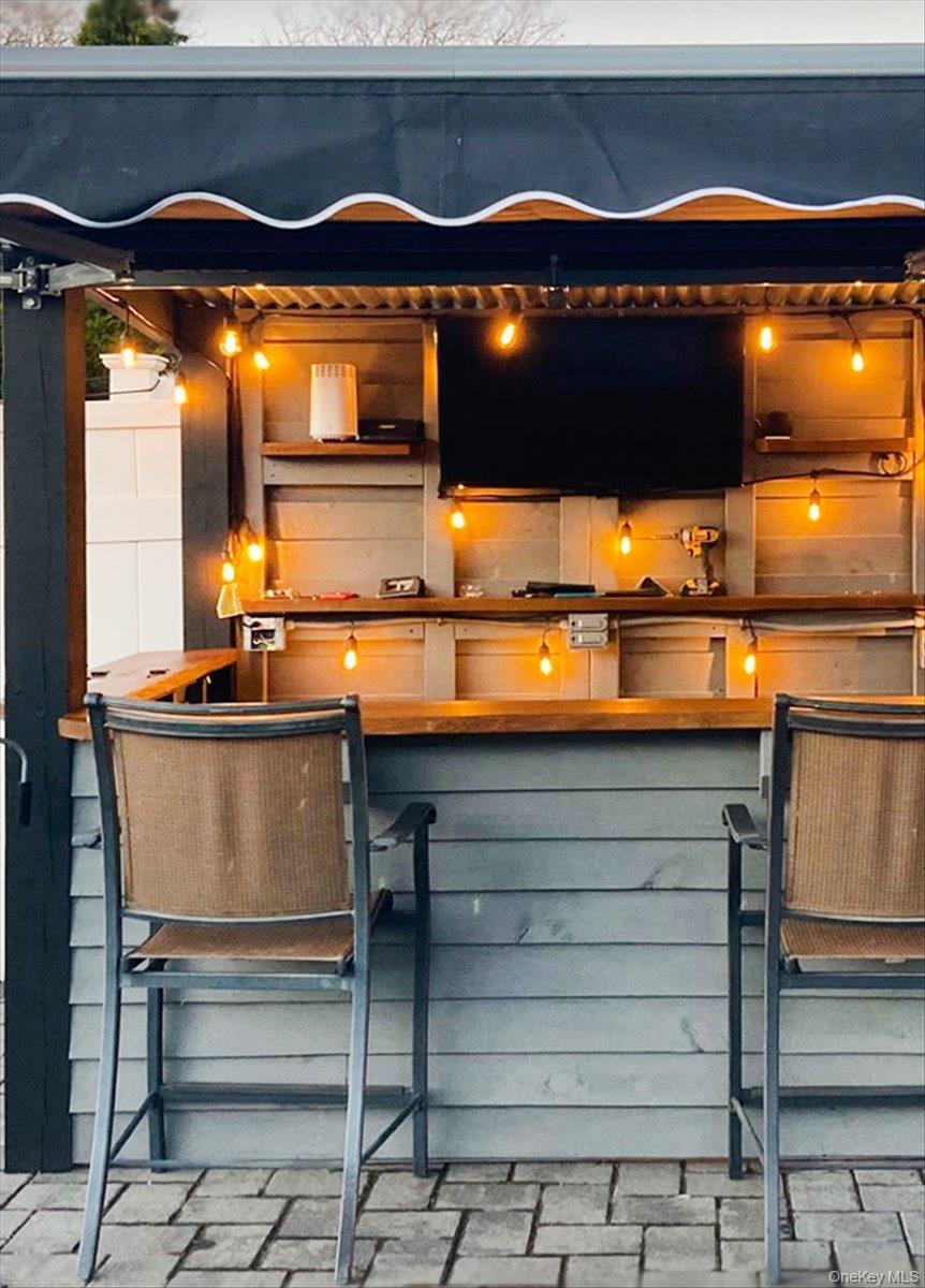 72 Narwood Road Massapequa, NY 11758 - Photo 37 of 43