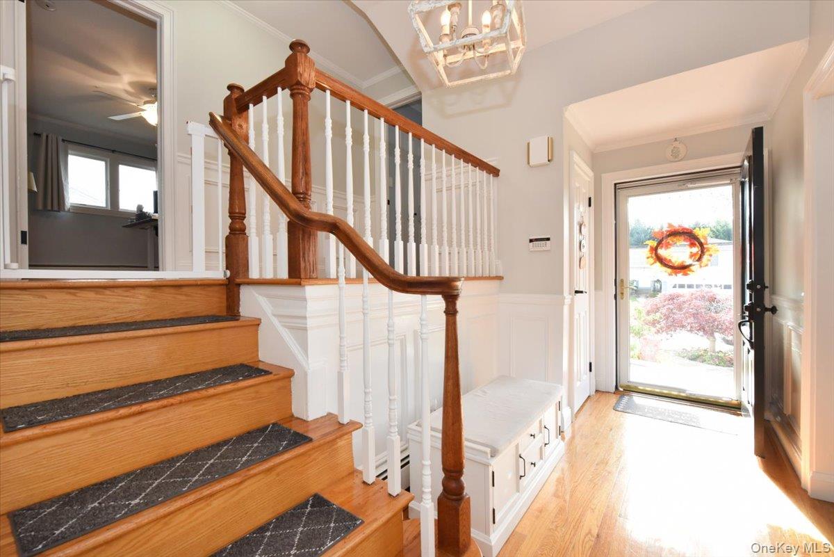 72 Narwood Road Massapequa, NY 11758 - Photo 5 of 43