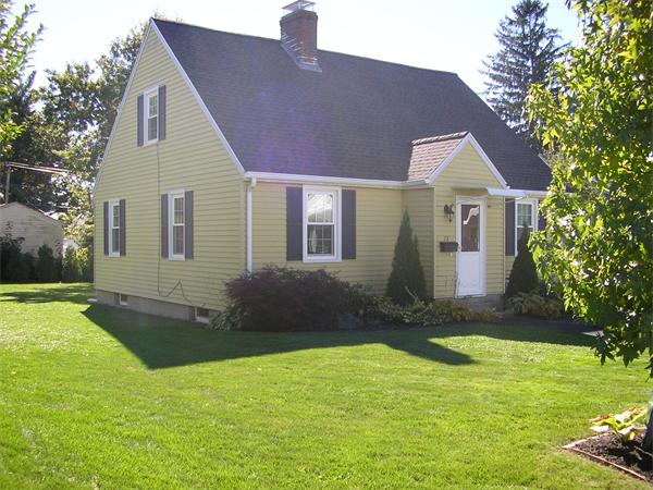 13 Arden Road Worcester, MA 01606 - Photo 1 of 26 Gallery Image 1