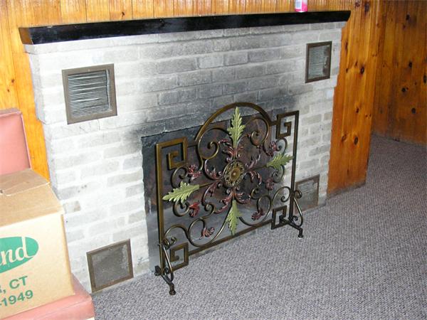 13 Arden Road Worcester, MA 01606 - Photo 18 of 26 Gallery Image 18