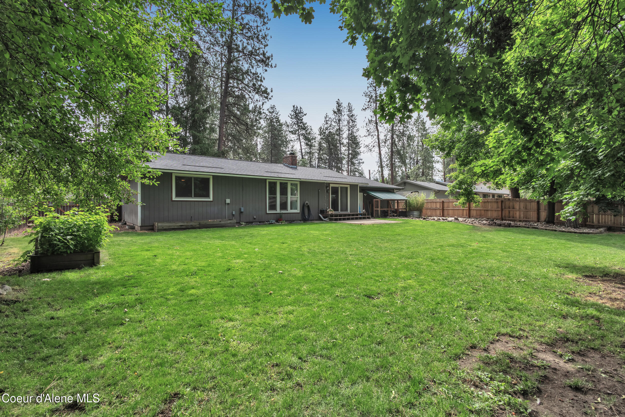 222 South Ross Point Road Post Falls, ID 83854 - Photo 42 of 47 42. Backyard