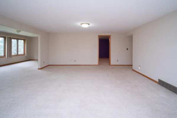 $260,000 | 1432 Brady Lane, Rockford, IL 61108