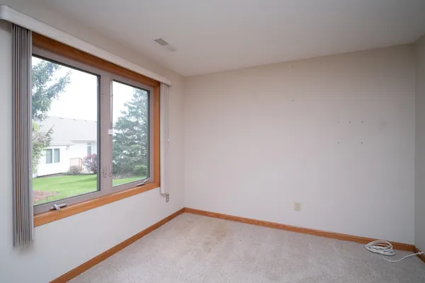 $260,000 | 1432 Brady Lane, Rockford, IL 61108