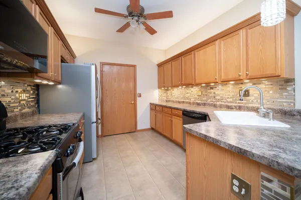 $260,000 | 1432 Brady Lane, Rockford, IL 61108