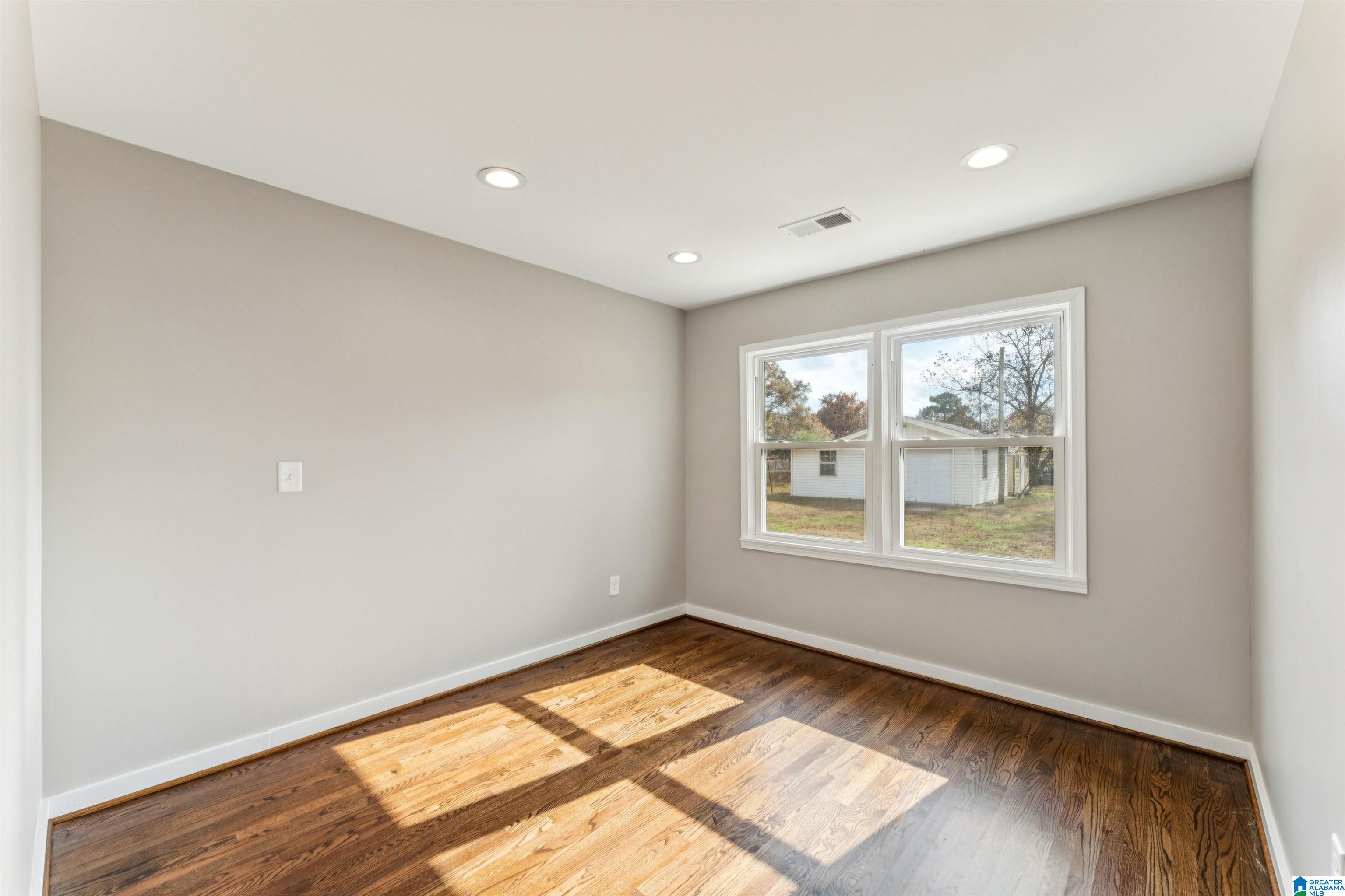 225 Payne Road Gardendale, AL 35071 - Photo 14 of 32