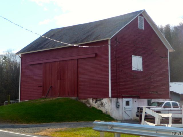 9322 Richmond Road Bangor, PA 18013 - Photo 12 of 45 Gallery Image 12
