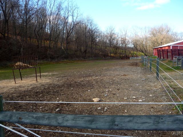 9322 Richmond Road Bangor, PA 18013 - Photo 16 of 45 Gallery Image 16
