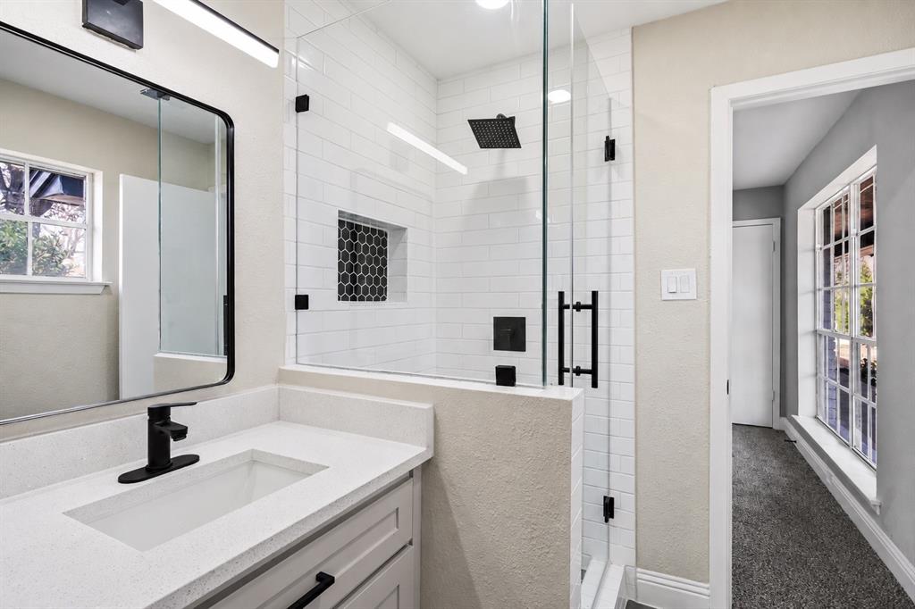 1708 Park Ridge Terrace Arlington, TX 76012 - Photo 20 of 31
