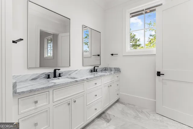 $12,699,000 | 1221 Broadpoint Drive, Greensboro, GA 30642