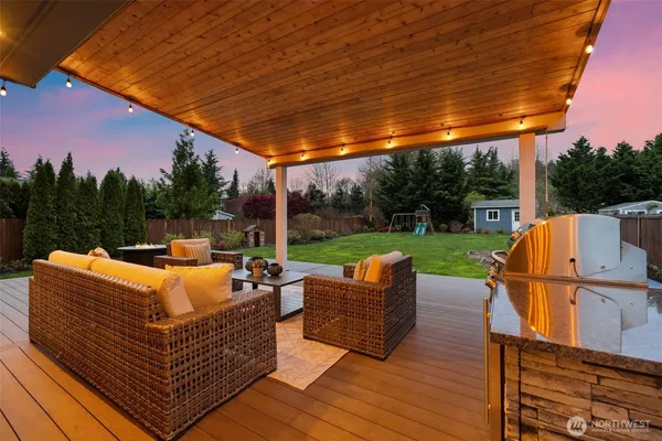 $1,200,000 | 4367 326th Avenue Northeast, Carnation, WA 98014